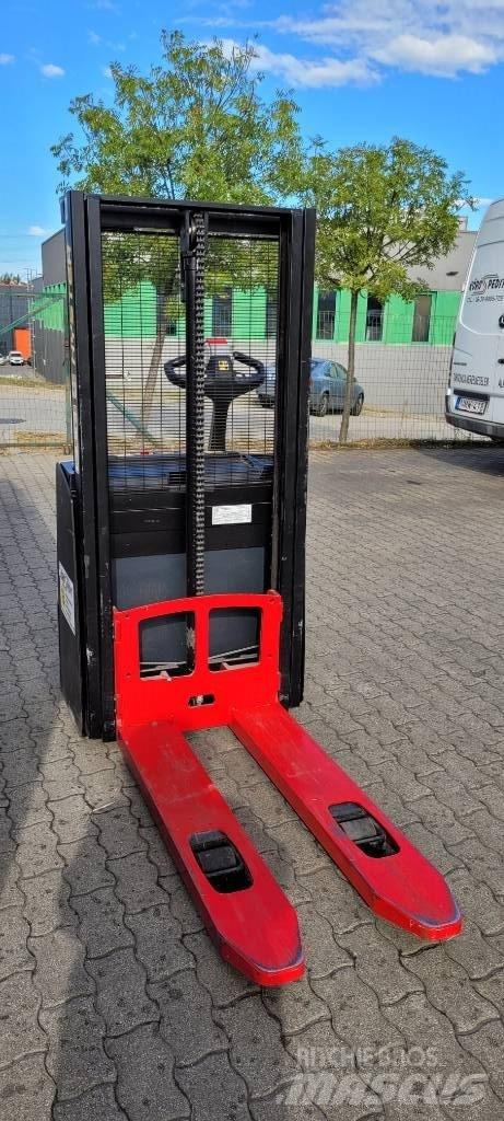 Hyster S 1.0 E Wózki widłowe inne