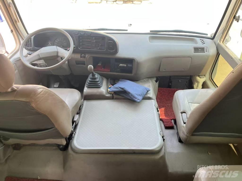 Toyota Coaster Autobusy międzymiastowe
