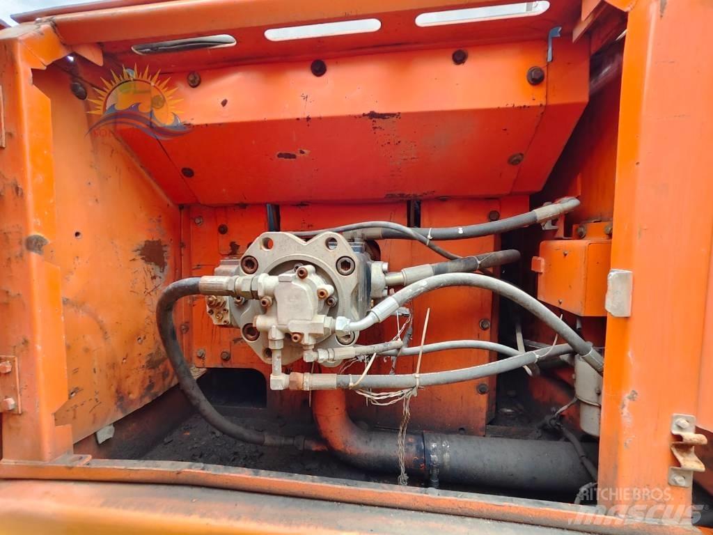 Doosan DX 300 LC Koparki gąsienicowe
