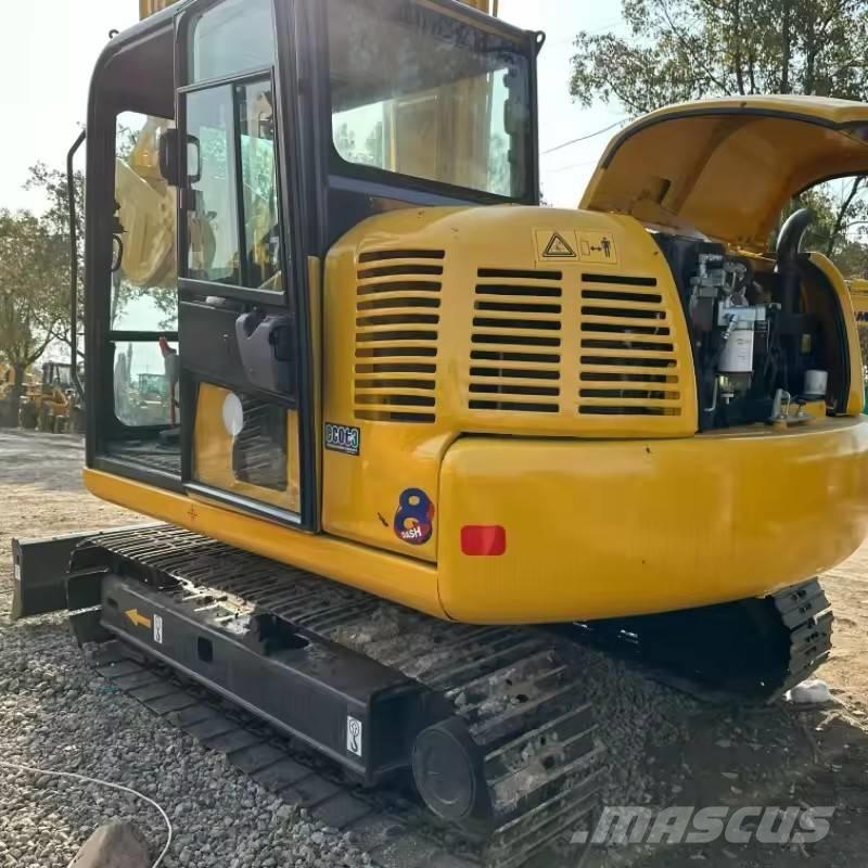 Komatsu PC 70 Koparki gąsienicowe