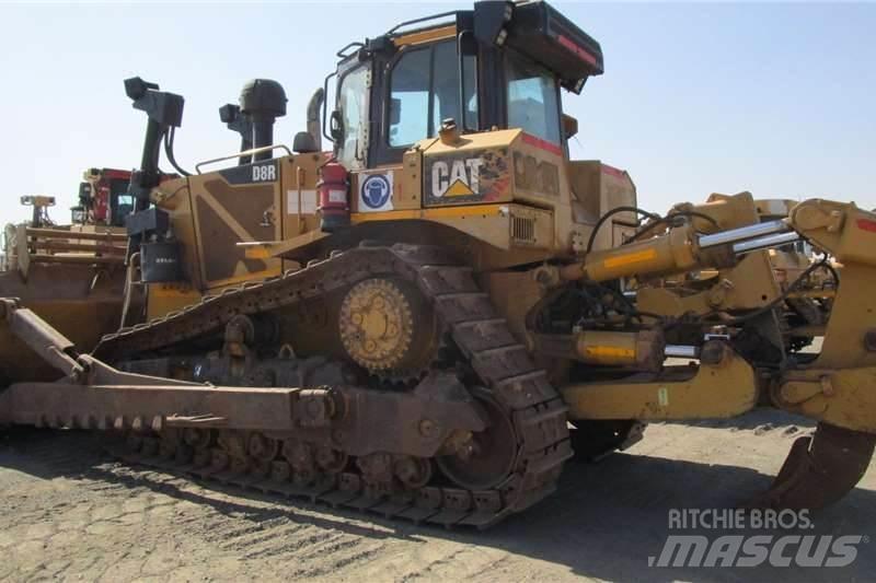CAT D8R Spycharki gąsienicowe
