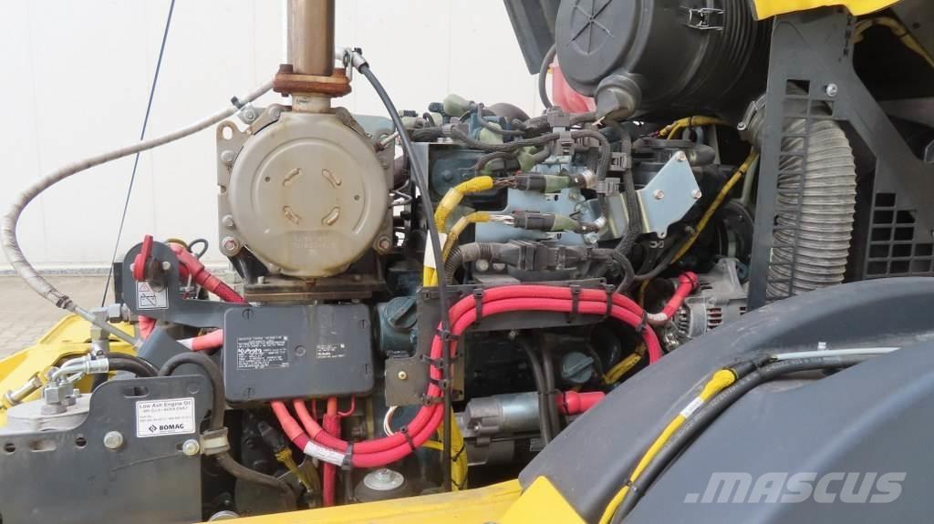 Bomag BW11 RH-5 Walce ogumione