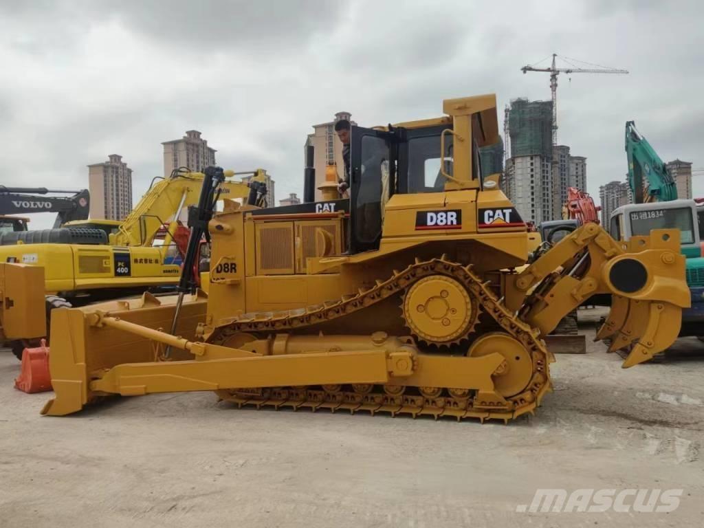 CAT D 8 R Spycharki gąsienicowe