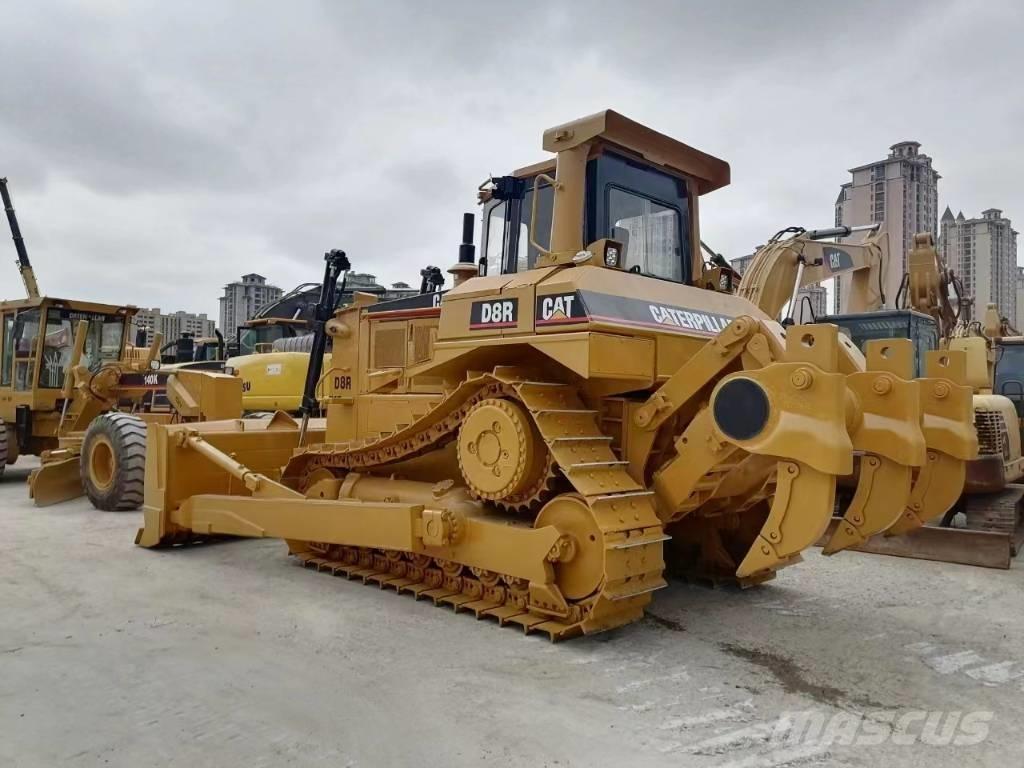 CAT D 8 R Spycharki gąsienicowe