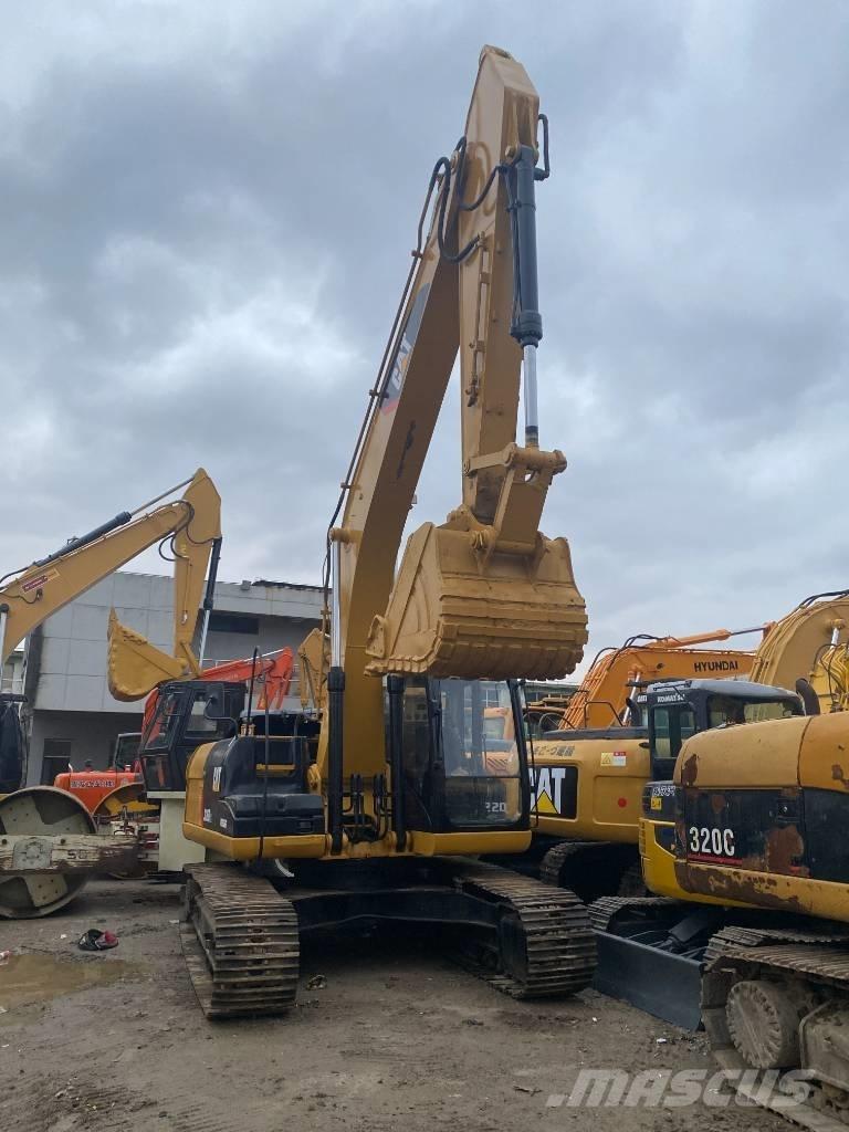 CAT 326 D Koparki gąsienicowe