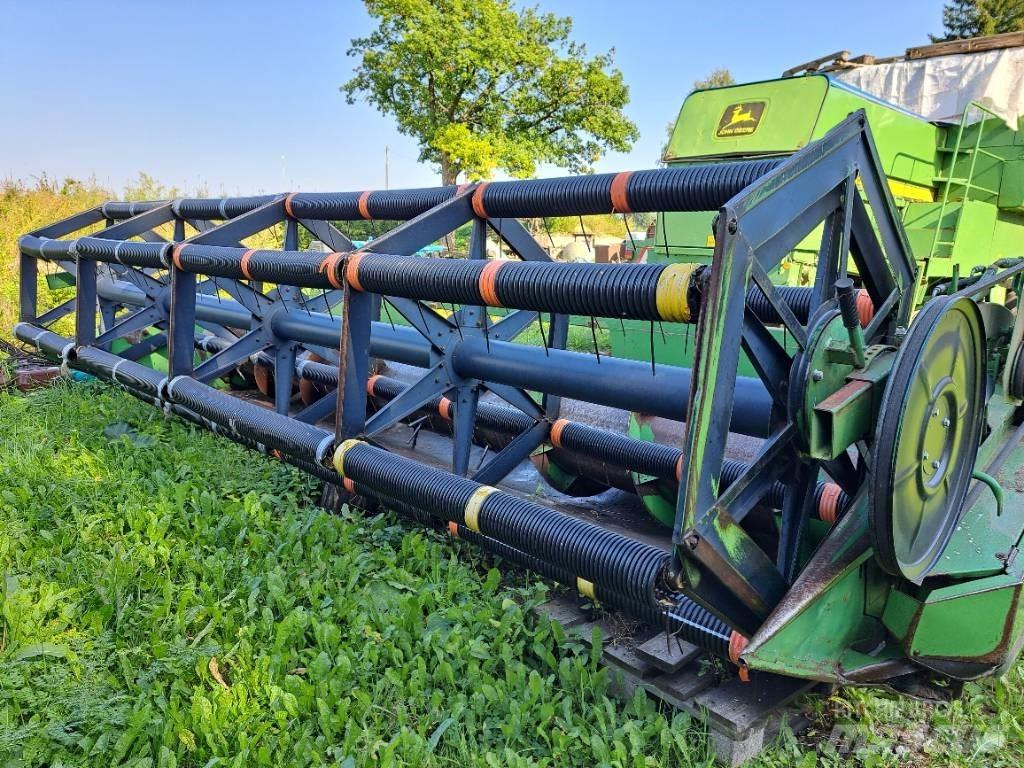 John Deere 1174 Kombajny zbożowe