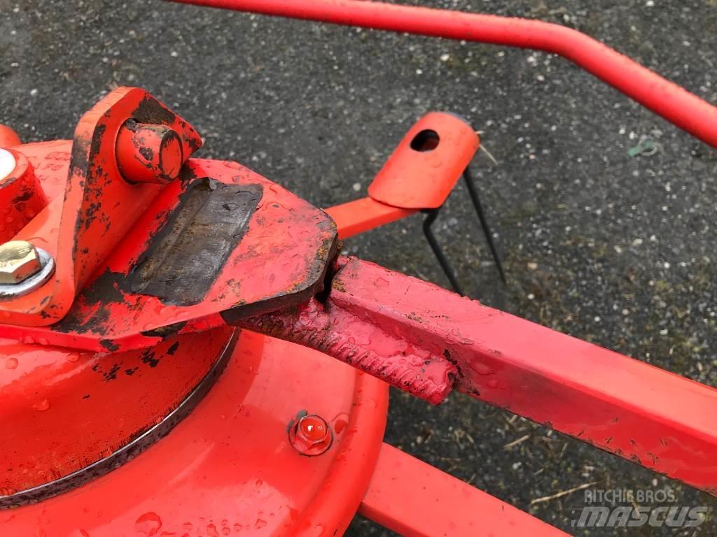 Kuhn GF 7601 MH Zgrabiarki i przetrząsacze