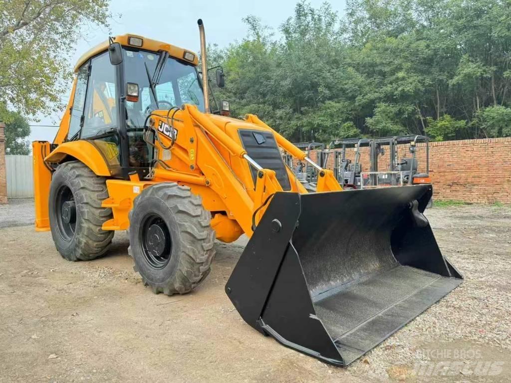 JCB 3 CX Koparko-ładowarki