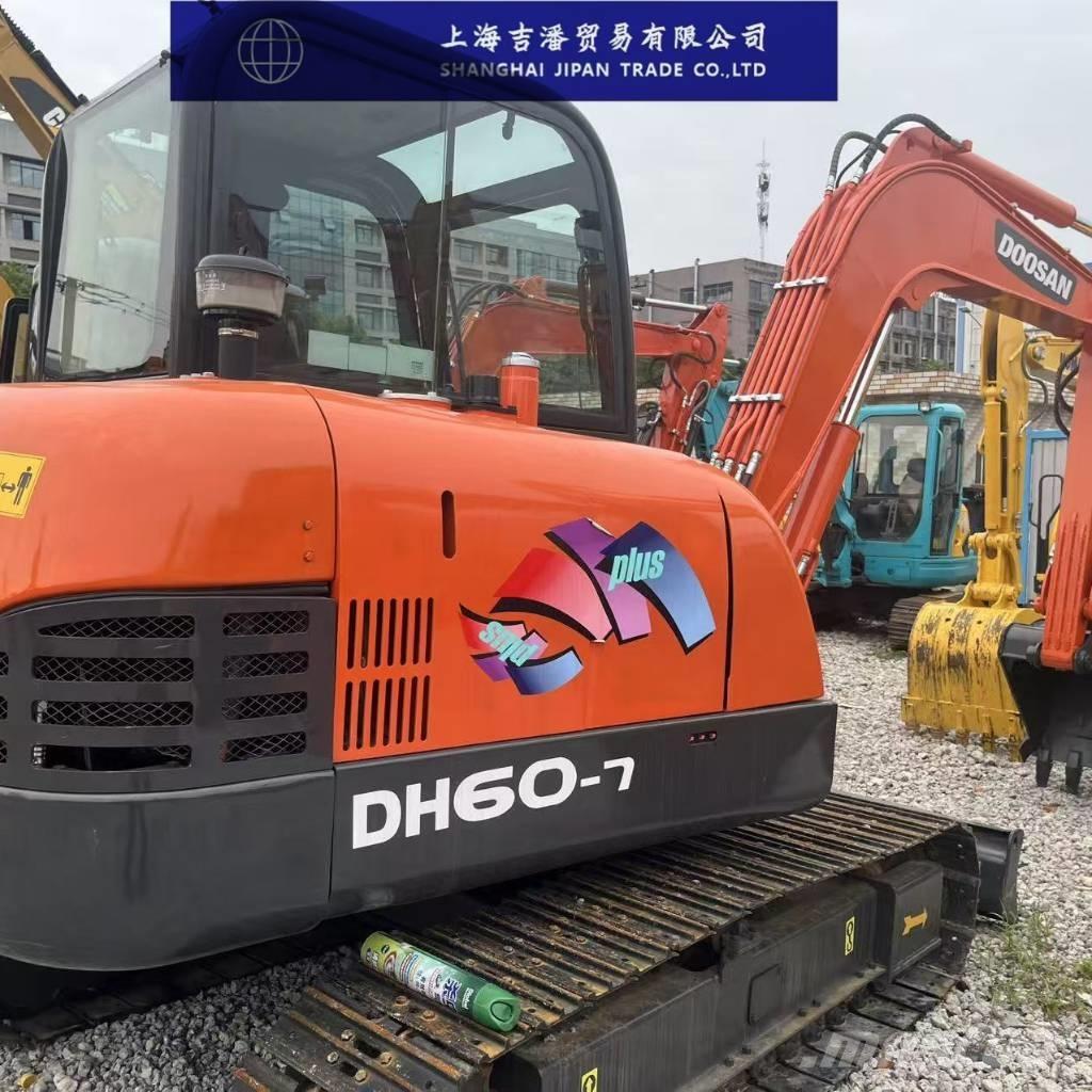 Doosan DH 60 Minikoparki