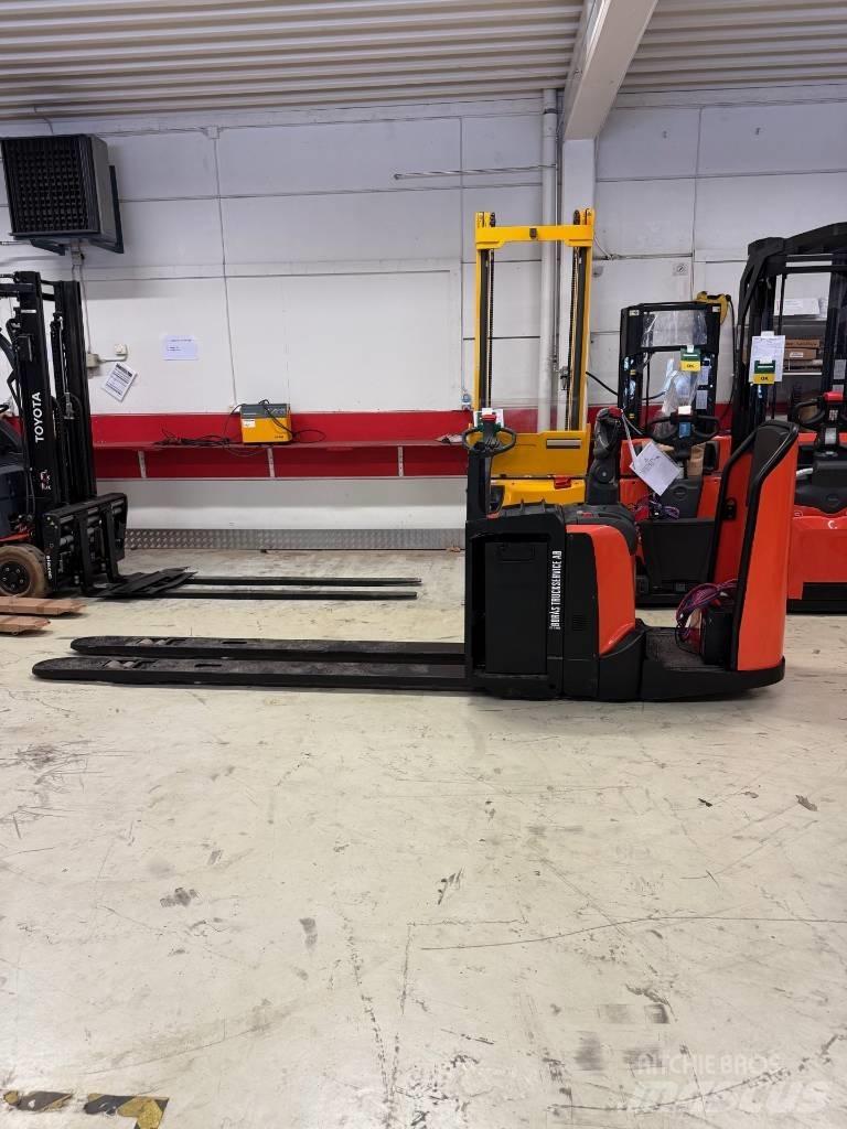 BT truck LPE 250 Samojezdne maszyny do załadunku