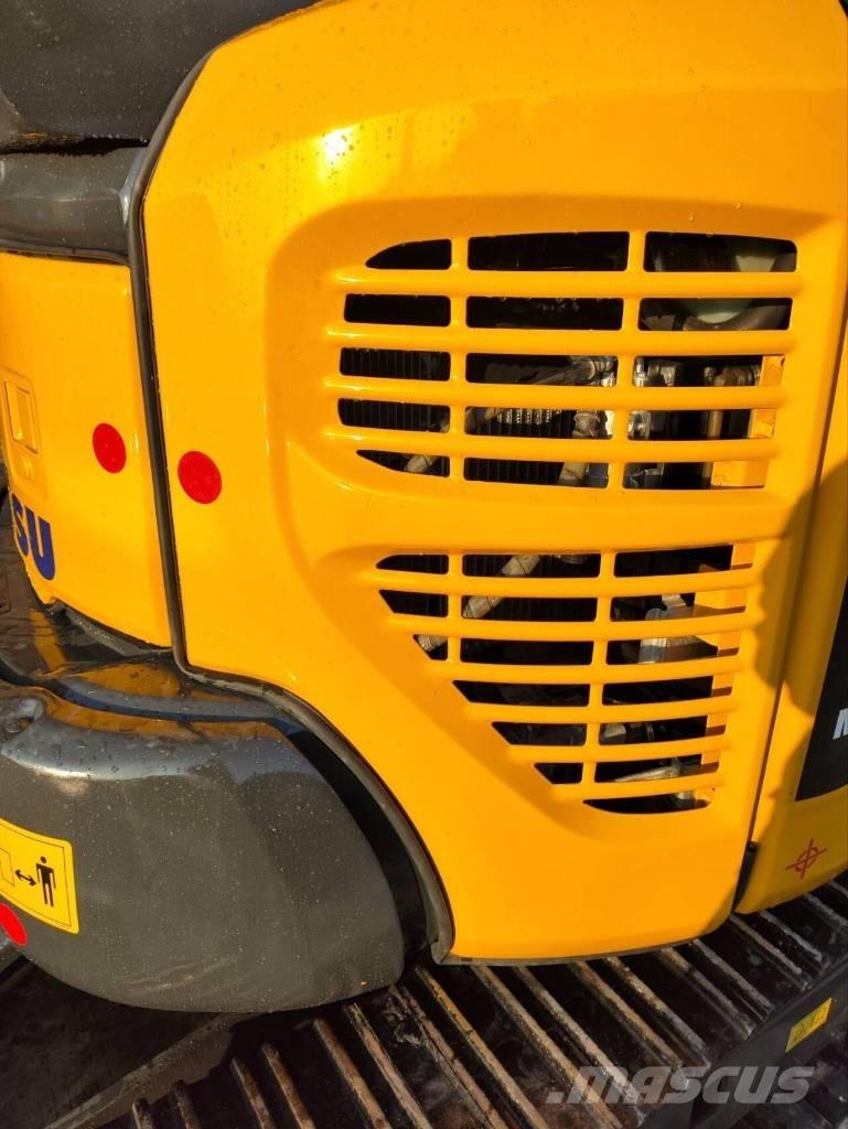 Komatsu PC 35 MR Minikoparki