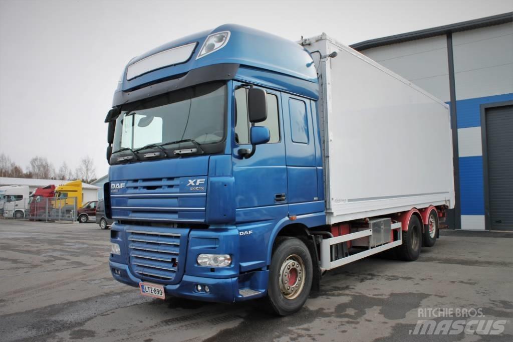 DAF XF105.460 Pojazdy do transportu zrębki
