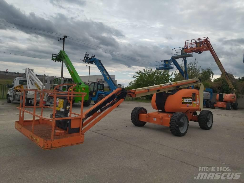 JLG 600 AJ Podnośniki przegubowe