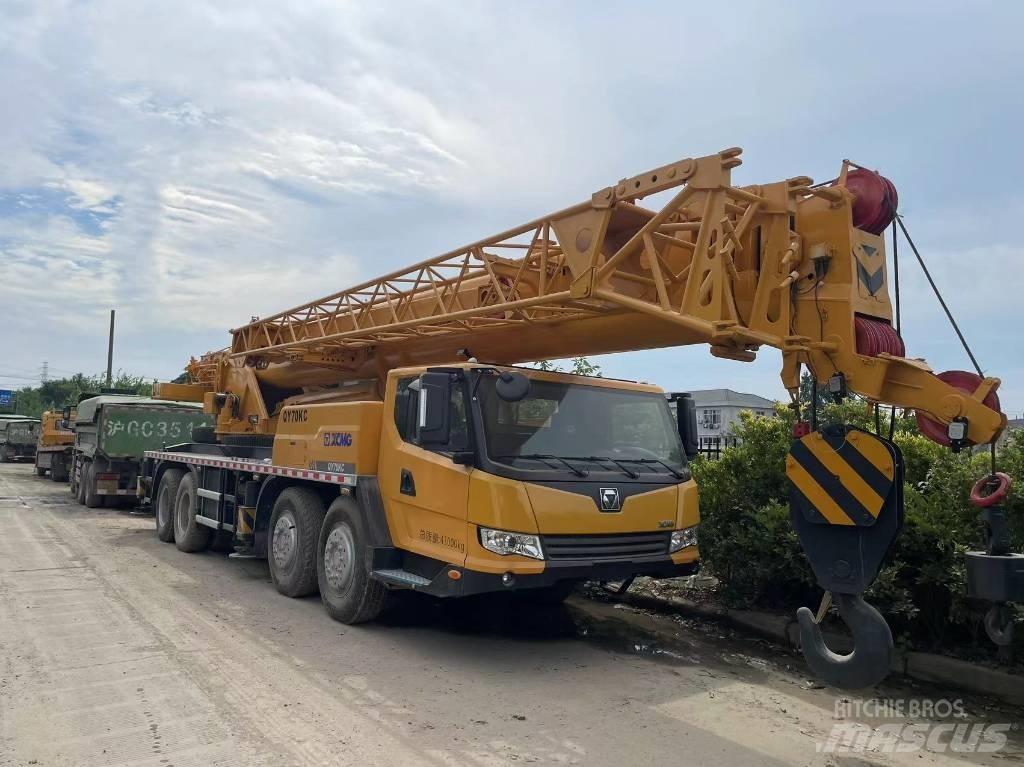 XCMG QY70KC Żurawie szosowo-terenowe