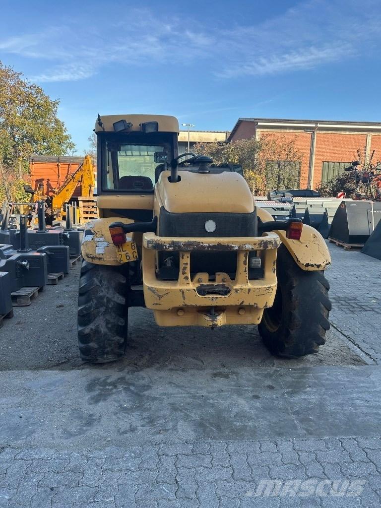 New Holland LM 640 Ładowarki rolnicze