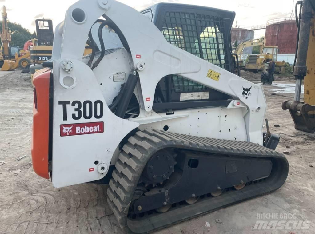 Bobcat T 300 Ładowarki burtowe