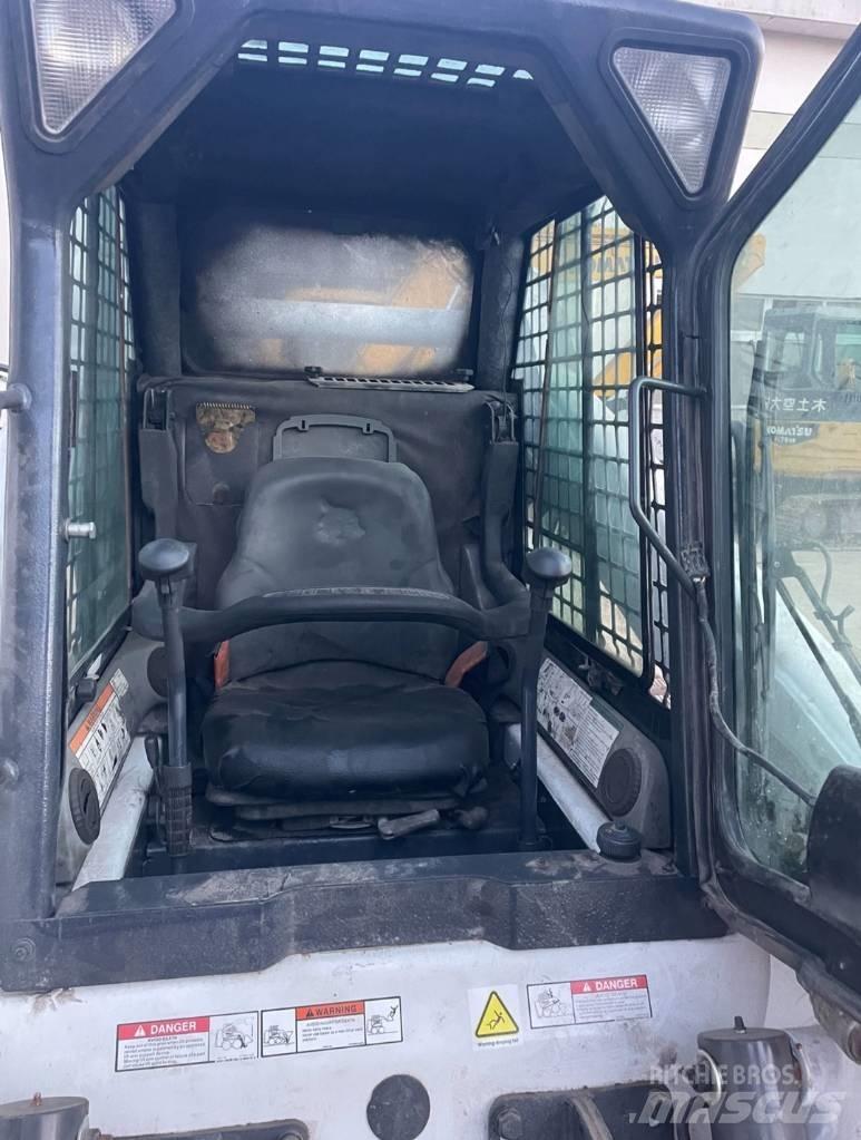Bobcat T 300 Ładowarki burtowe
