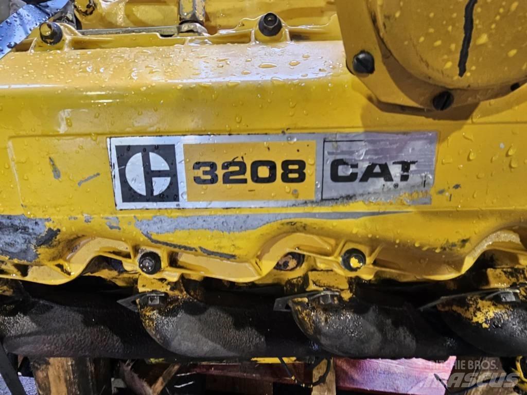 CAT 3208 Silniki