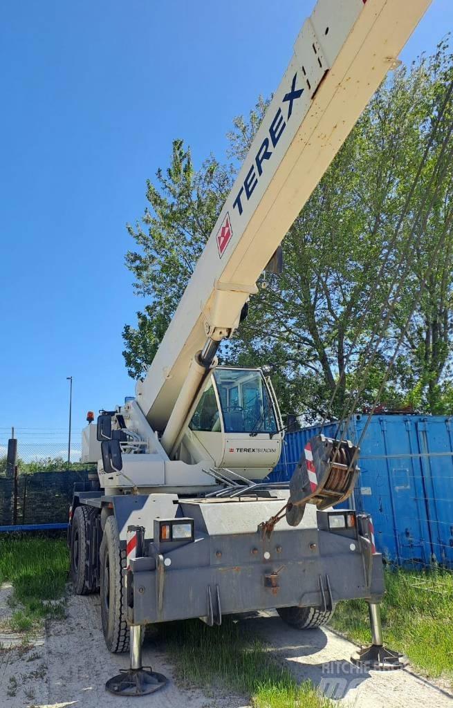 Terex A 350 Żurawie terenowe