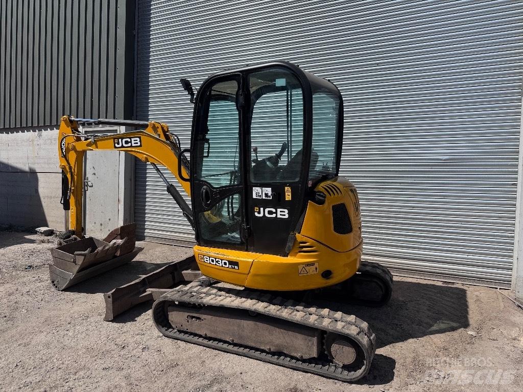 JCB 8030 ZTS Minikoparki