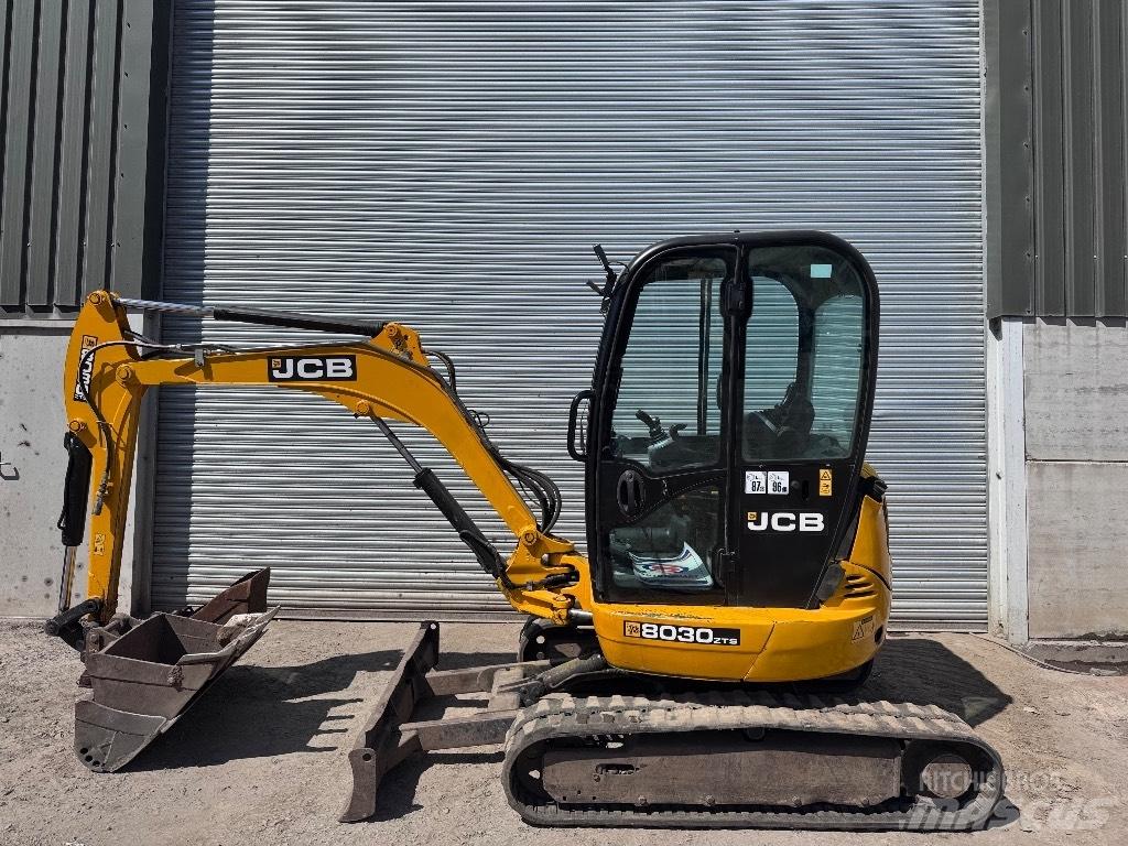 JCB 8030 ZTS Minikoparki