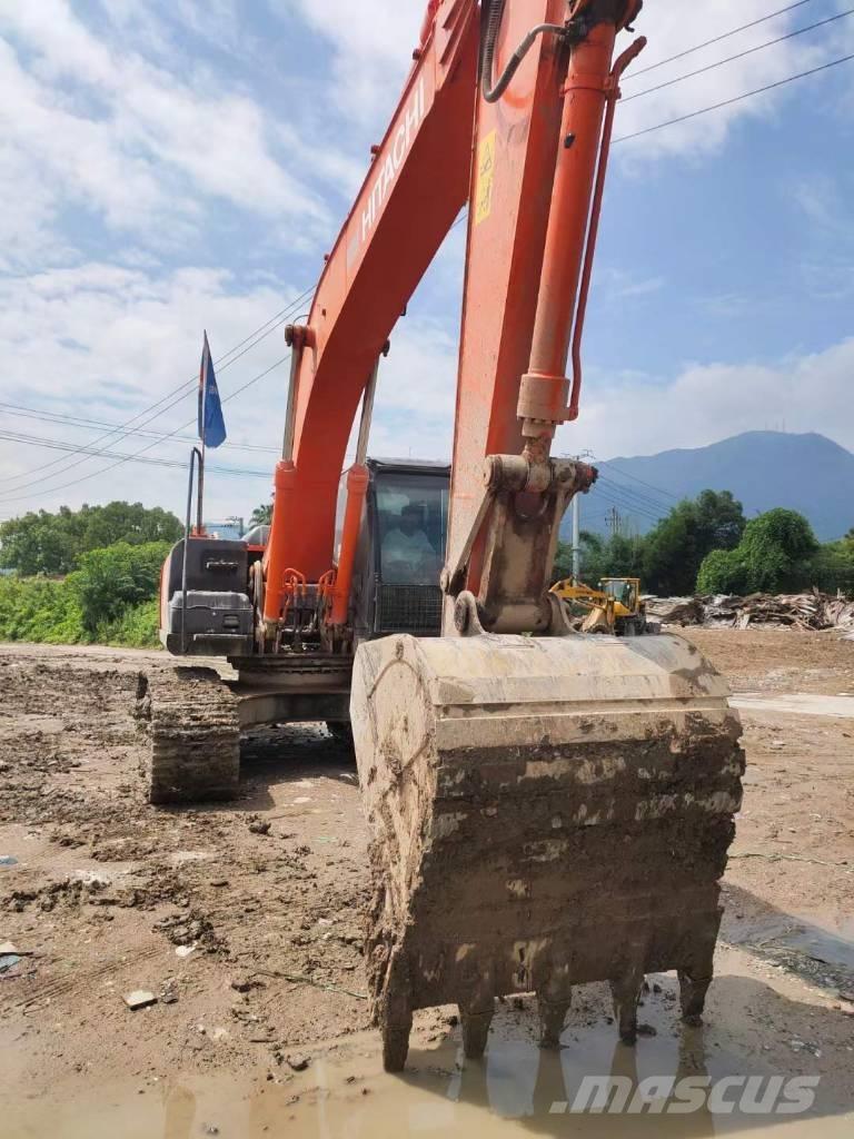 Hitachi EX 200-5 Koparki gąsienicowe