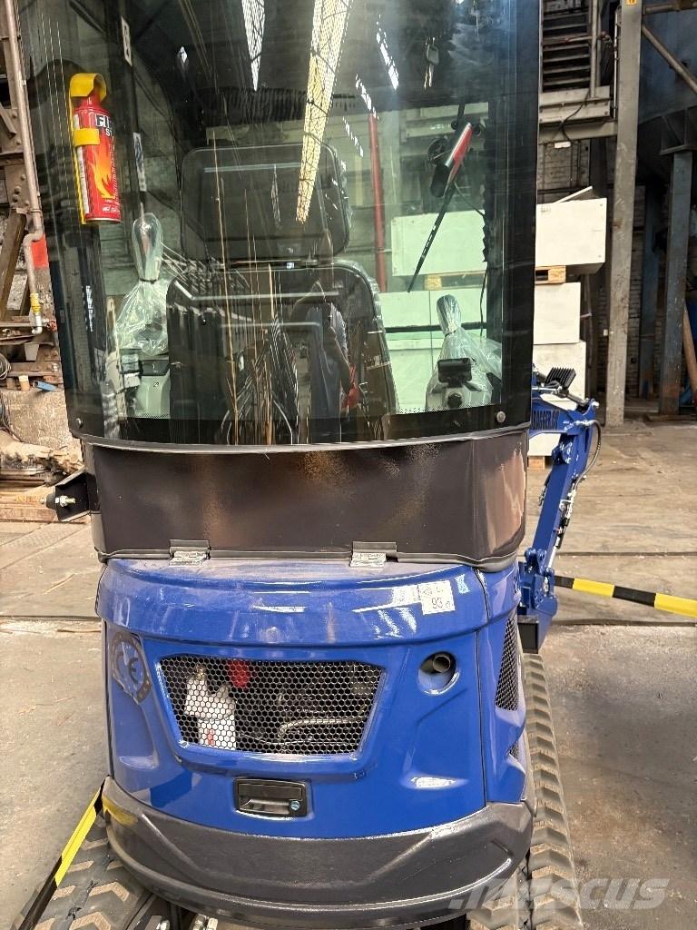 Nicolas KD15 Minikoparki