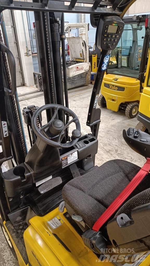 Yale ERP15VT Wózki elektryczne
