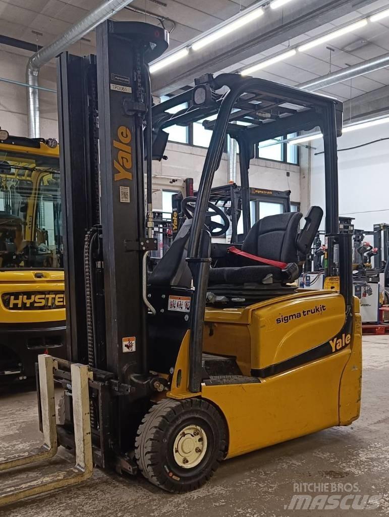 Yale ERP15VT Wózki elektryczne