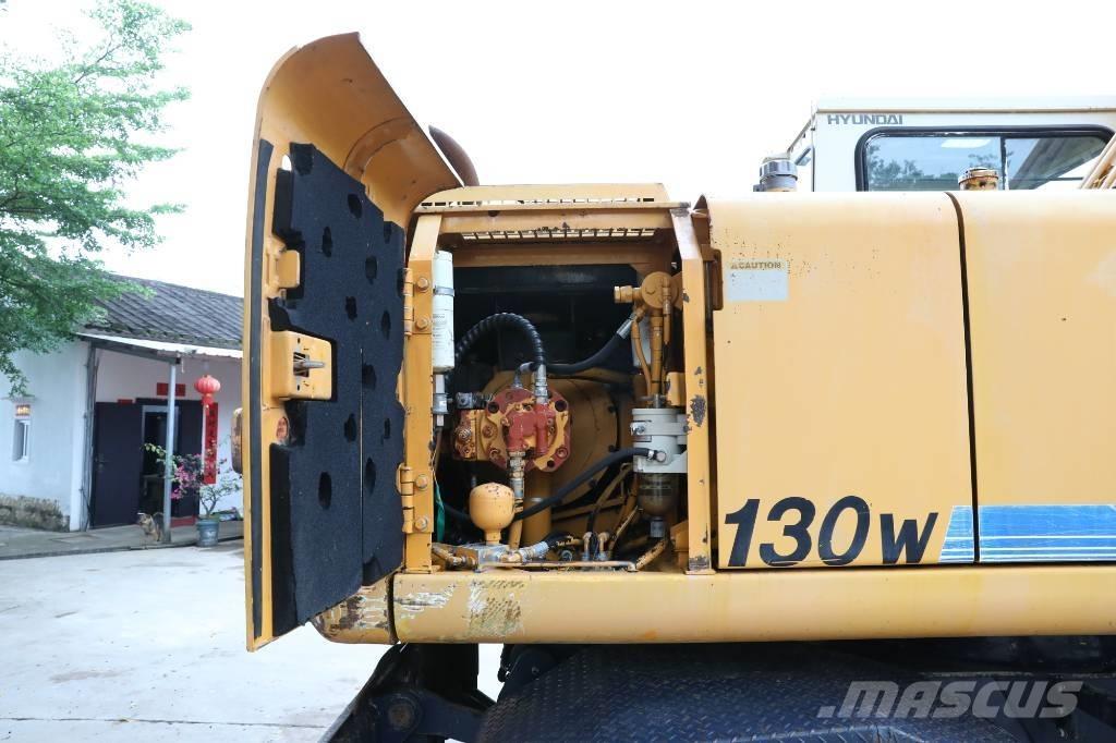 Hyundai Robex 130 W Koparki kołowe