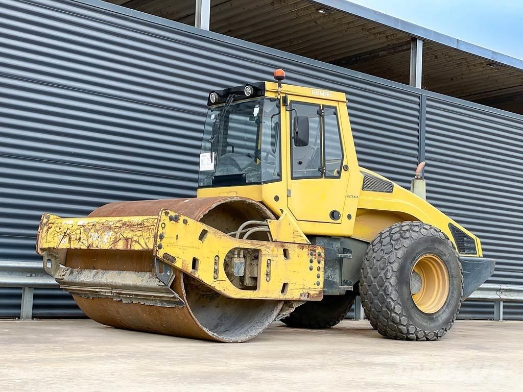 Bomag BW 213 DH-4 Walce jednobębnowe