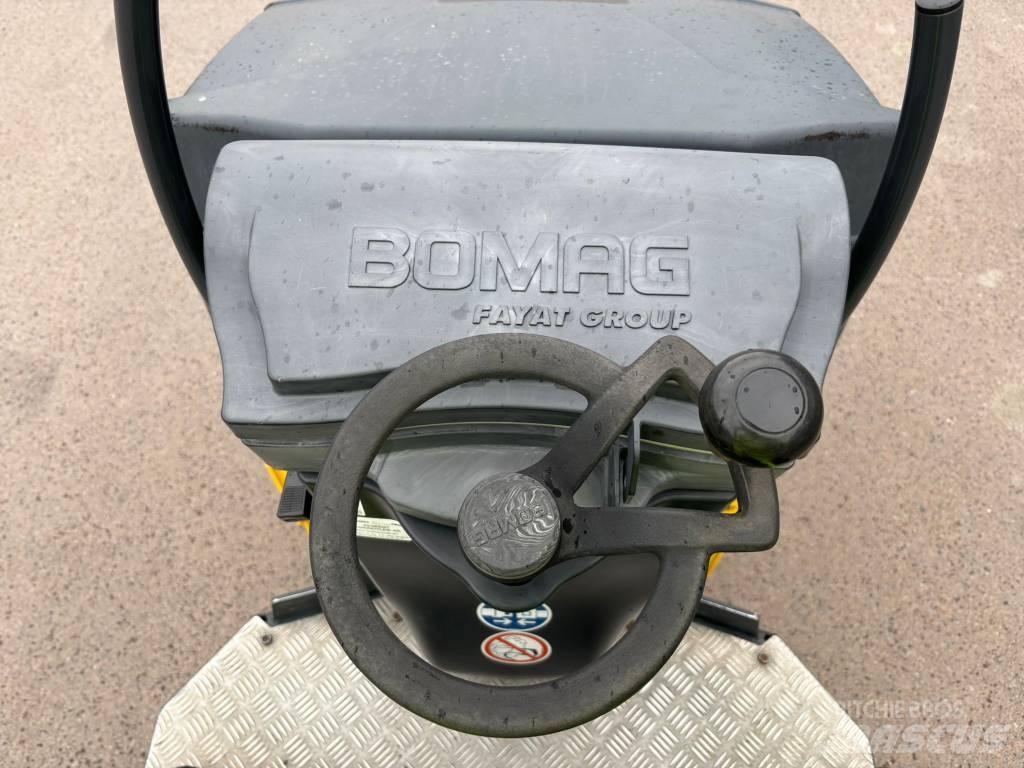 Bomag BW120AD-5 Walce dwubębnowe