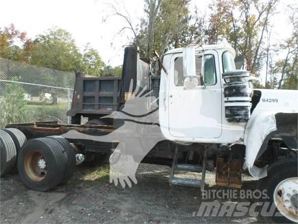 Mack RD600 Maszyny budowlane - Inne