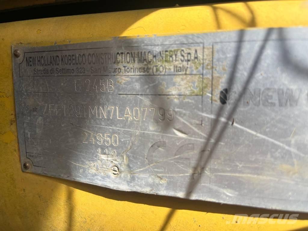 New Holland E 245 B Koparki gąsienicowe