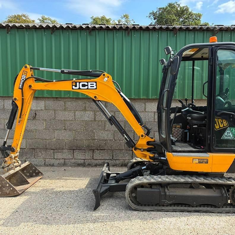 JCB 8026 Minikoparki