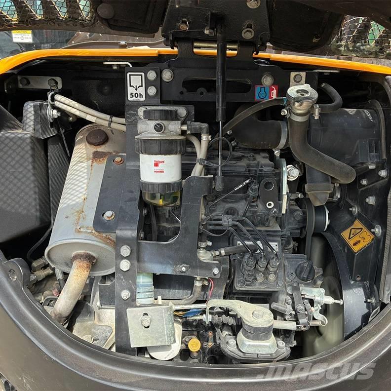 JCB 8026 Minikoparki