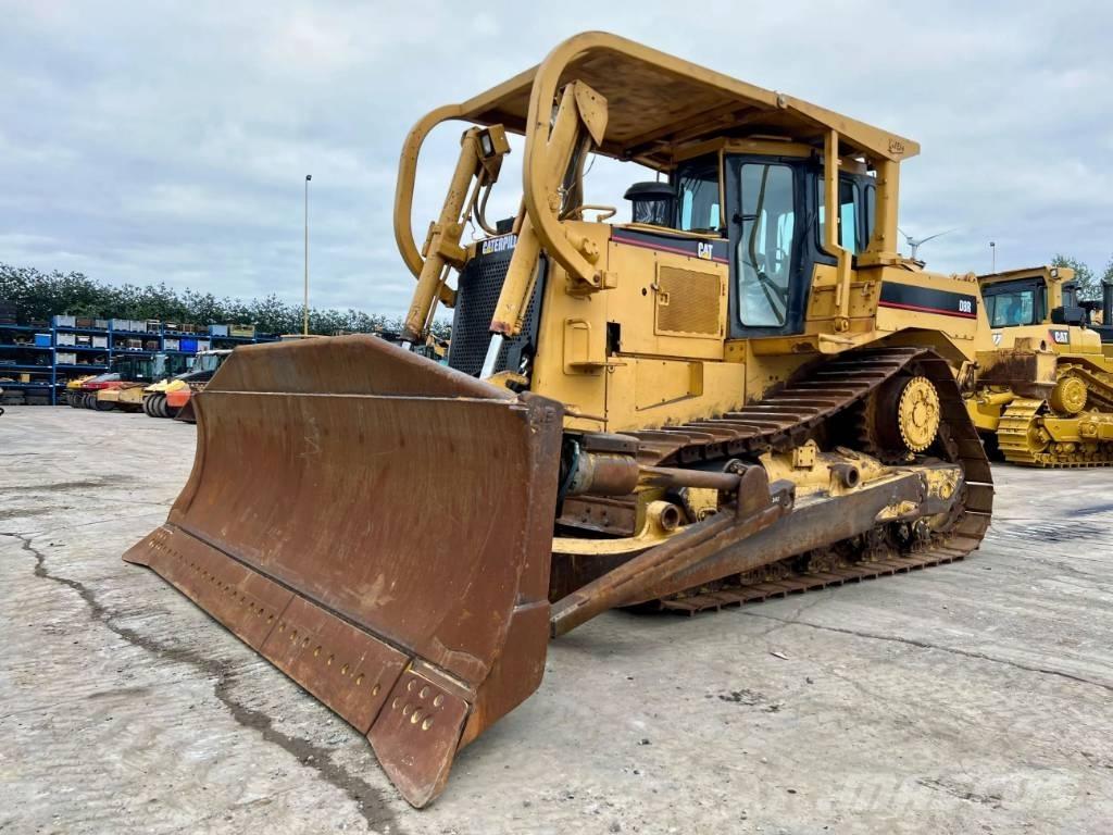 CAT D8R Spycharki gąsienicowe