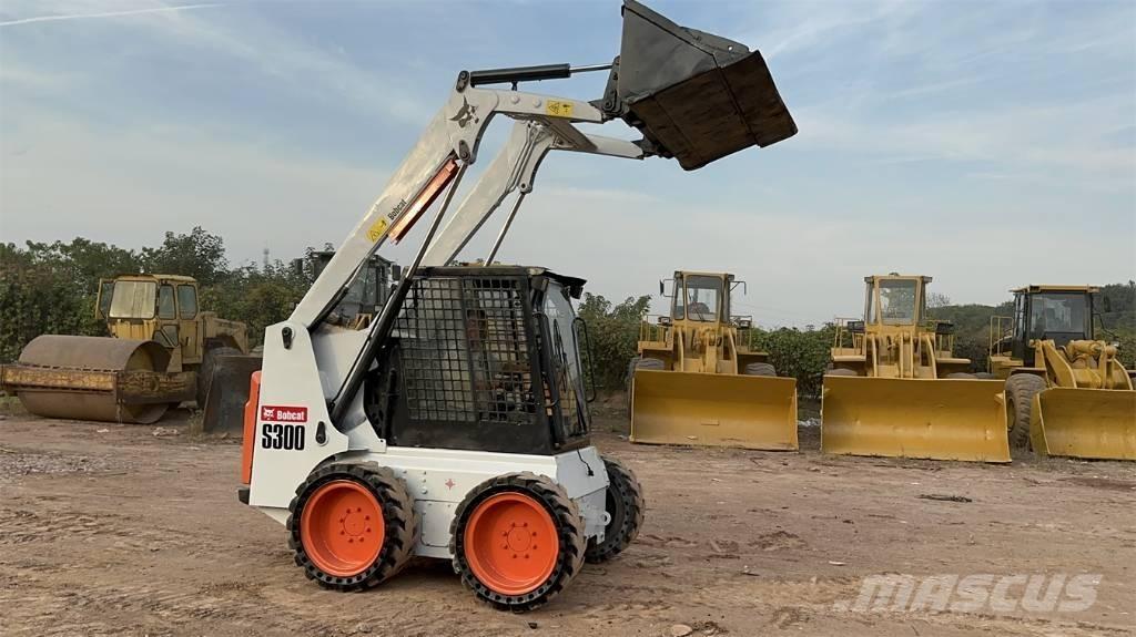 Bobcat S 300 Ładowarki burtowe