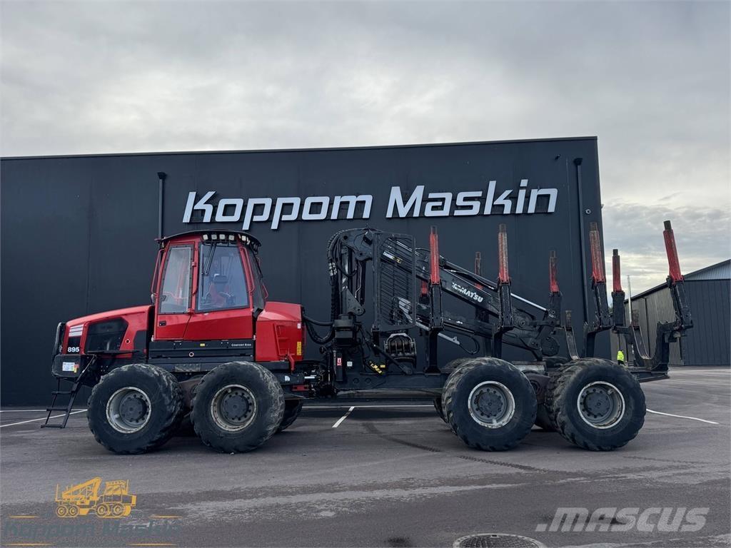 Komatsu 895 Forwardery