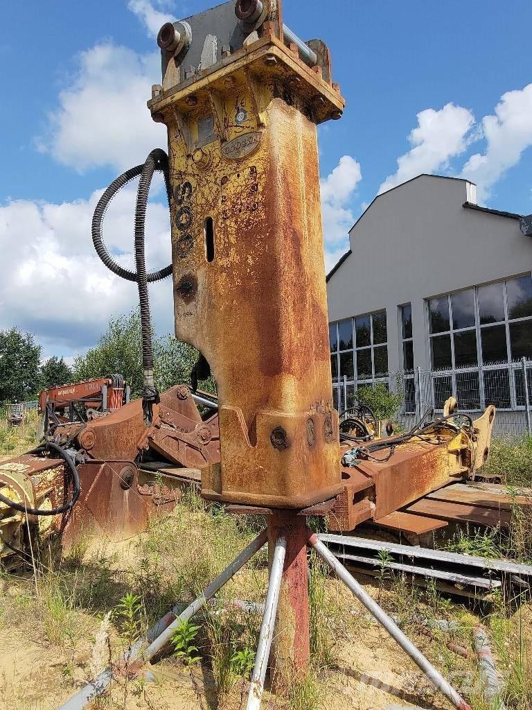 Soosan SB-130-TS-P Młoty hydrauliczne