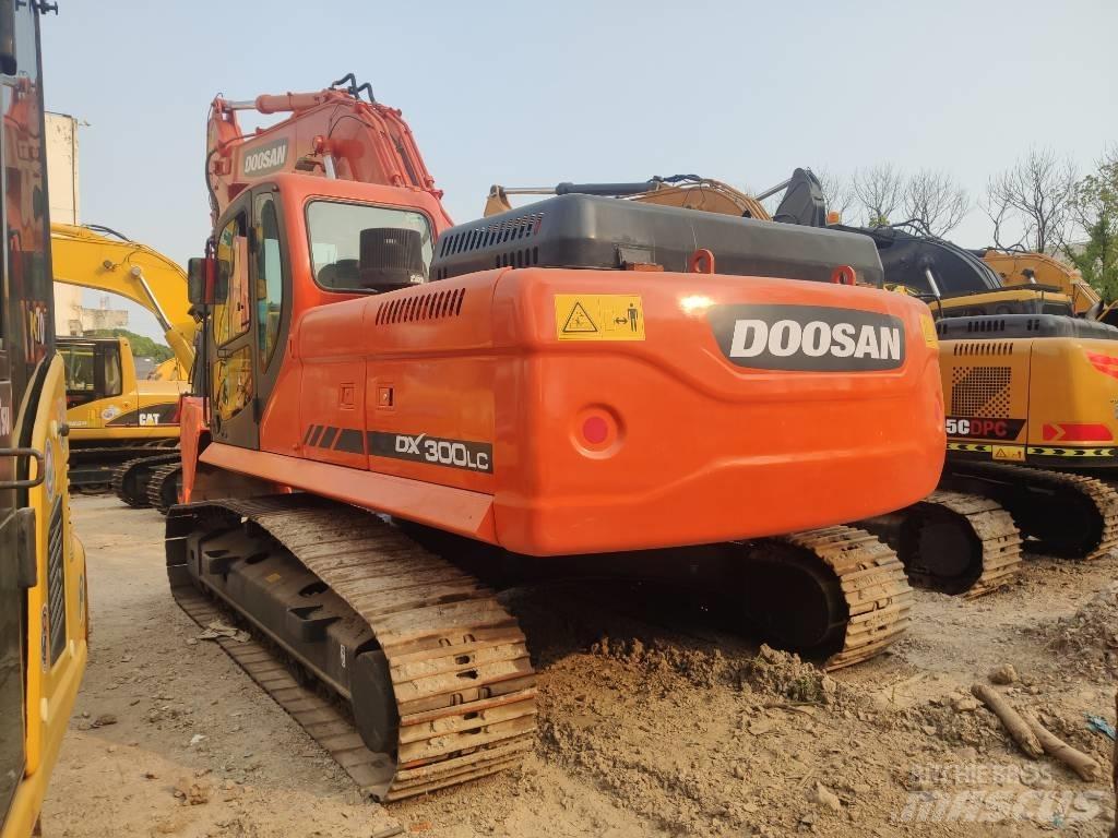 Doosan dx300 Koparki gąsienicowe