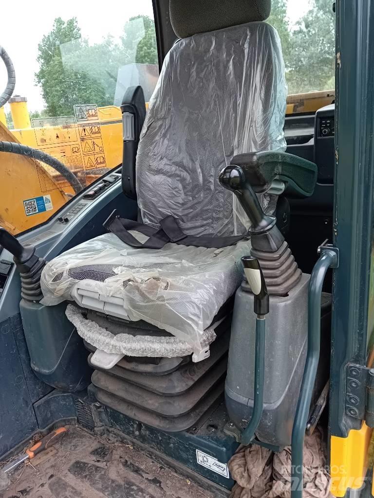 Hyundai R145LCR-9A Koparki gąsienicowe