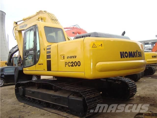 Komatsu PC 200 Koparki gąsienicowe