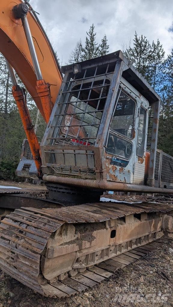 Hitachi EX 200 Koparki gąsienicowe