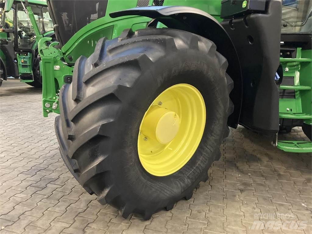 John Deere 6R 215 Ciągniki rolnicze