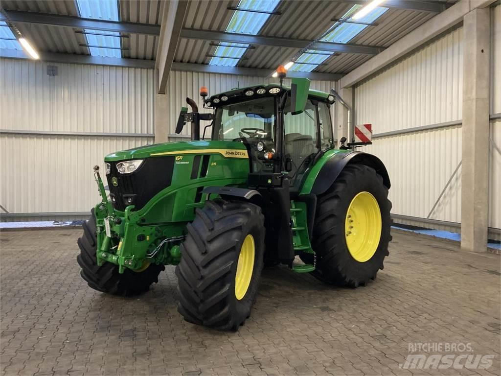 John Deere 6R 215 Ciągniki rolnicze