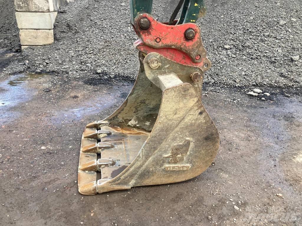Komatsu PC138US-11 Koparki gąsienicowe
