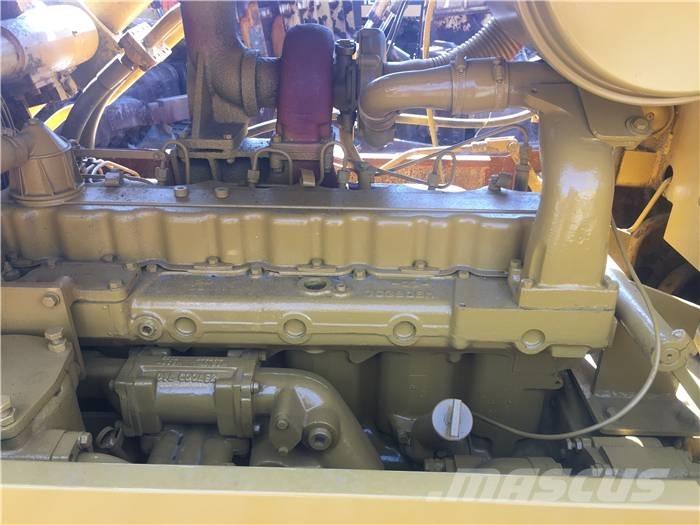 CAT D 6 D Spycharki gąsienicowe