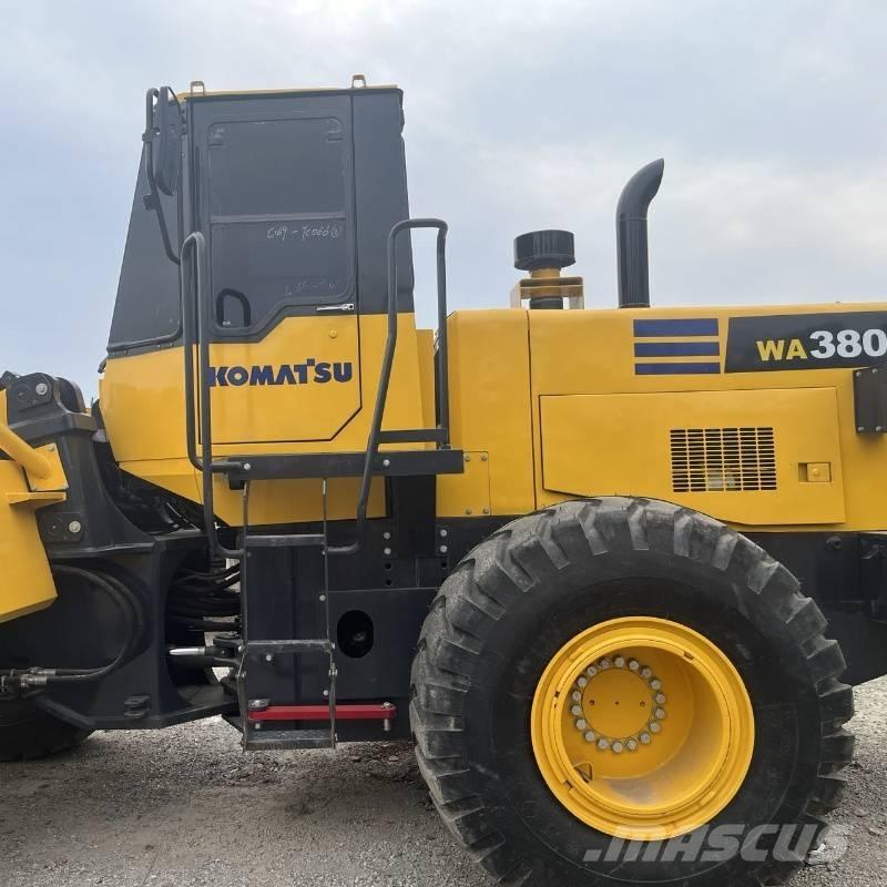 Komatsu WA 380 Ładowarki kołowe