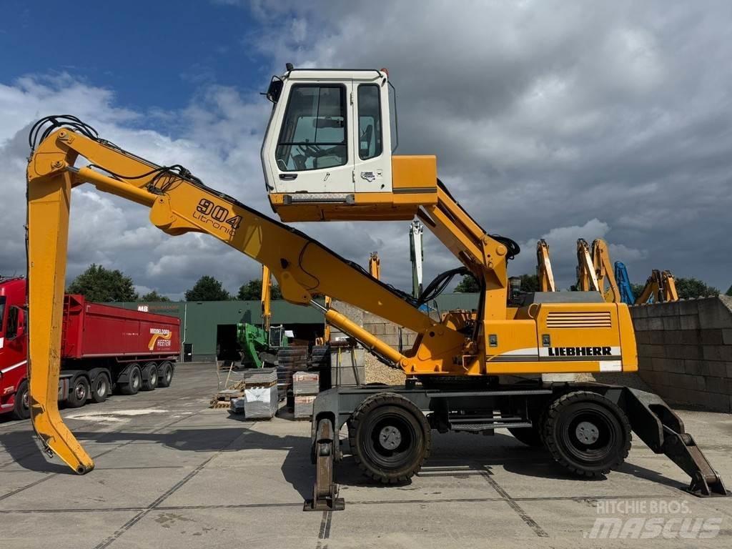 Liebherr A 904 Koparki przeładunkowe